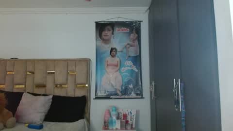 Jeraldine online show from March 27, 6:40 pm