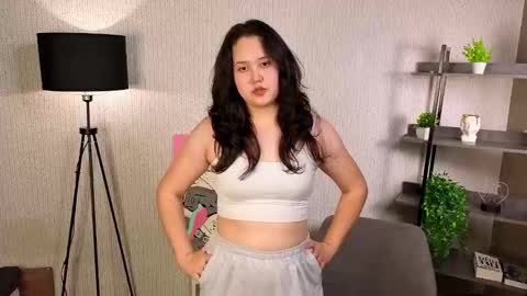 Kiki online show from November 26, 12:17 pm