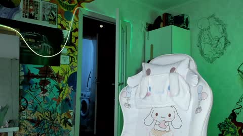 Sunny online show from December 6, 5:22 pm