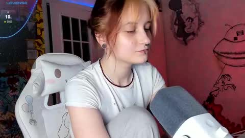 Sunny online show from February 12, 3:27 pm