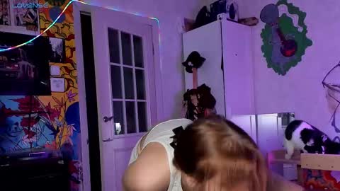 Sunny online show from October 16, 5:47 pm