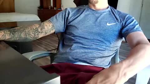 sunny valentine online show from October 13, 3:23 pm