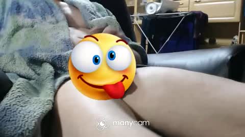 Snapshot of sunnybigboy88 chatting on January 19, 1:15 pm sven online show from January 19, 1:15 pm