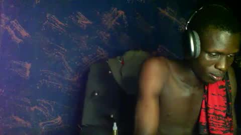 Sunnyblack2 online show from March 16, 10:14 pm