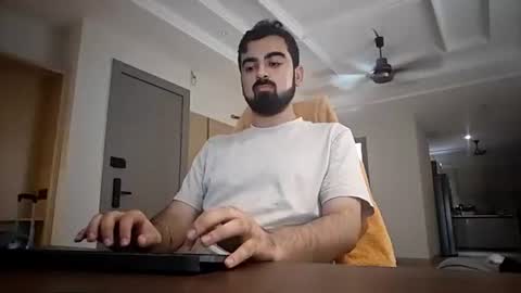 Snapshot of sunnyleonekafan69 chatting on May 18, 12:22 pm sunnyleonekafan69 online show from May 18, 12:22 pm