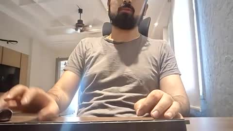 Snapshot of sunnyleonekafan69 chatting on June 14, 11:01 am sunnyleonekafan69 online show from June 14, 11:01 am