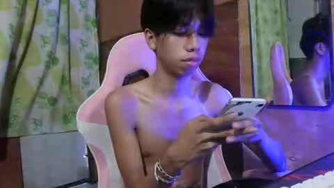 Snapshot of sunnyong chatting on May 25, 9:15 am sunnyong online show from May 25, 9:15 am