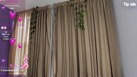 Snapshot of sunnypage chatting on January 29, 4:41 pm      online show from January 29, 4:41 pm