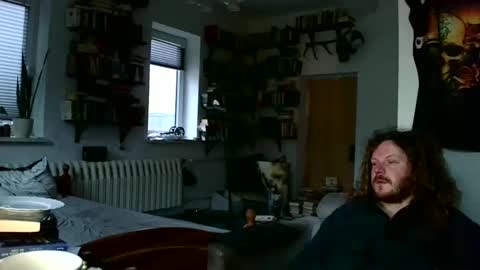 Snapshot of sunr1sa chatting on December 26, 7:13 am sunr1sa online show from December 26, 7:13 am