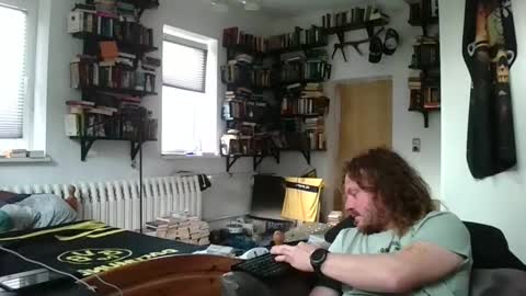 sunr1sa online show from November 18, 7:35 am