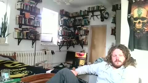 sunr1sa online show from March 28, 7:08 am