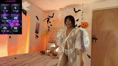    online show from October 7, 2:14 pm
