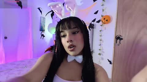    online show from October 10, 2:38 pm