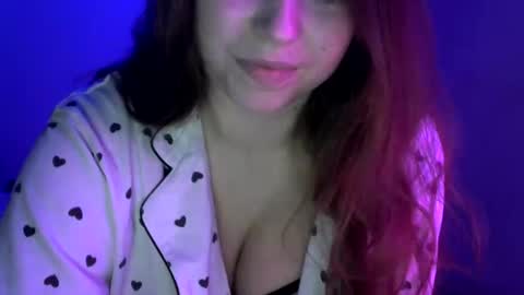Snapshot of sunset_li chatting on December 3, 3:11 pm Lisa online show from December 3, 3:11 pm