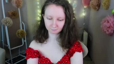 Snapshot of sunshine_blaze chatting on May 22, 1:50 pm Alice online show from May 22, 1:50 pm