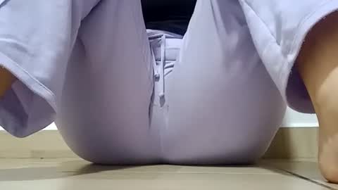 Snapshot of sunshine_days chatting on March 3, 3:56 am Annie online show from March 3, 3:56 am