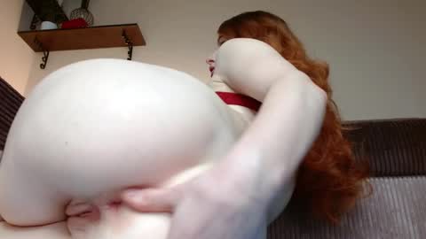 sunshineeve online show from April 10, 9:25 am