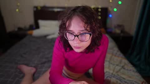 Hella online show from February 23, 4:02 pm