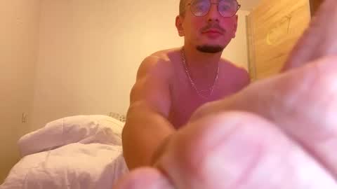 sunsyyy online show from March 2, 7:26 am