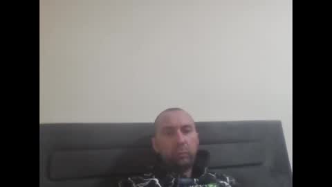 super42835015 online show from January 5, 6:00 pm