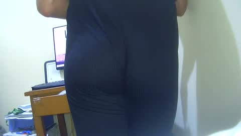 Snapshot of superboy977 chatting on July 25, 3:15 am superboy977 online show from July 25, 3:15 am