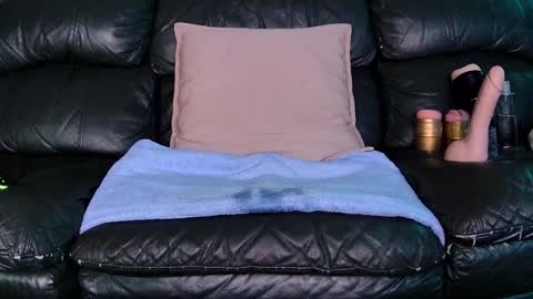 Thomas online show from January 19, 3:50 am