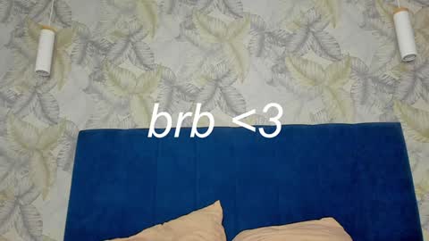 Una online show from January 30, 8:42 pm