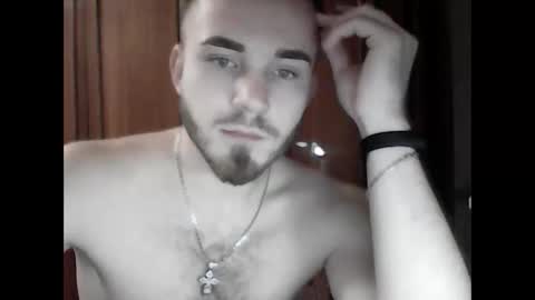 Snapshot of supermanqsky chatting on December 1, 7:03 pm SupermanQSky online show from December 1, 7:03 pm