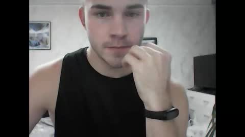 Snapshot of supermanqsky chatting on December 28, 1:59 pm SupermanQSky online show from December 28, 1:59 pm