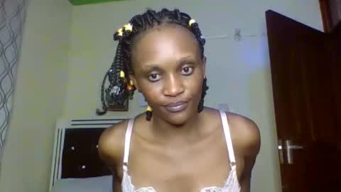 Snapshot of supersexxy_chyna chatting on May 11, 5:21 pm supersexxy_chyna online show from May 11, 5:21 pm