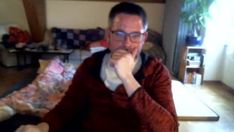 supersquirrel81 online show from February 8, 10:29 am