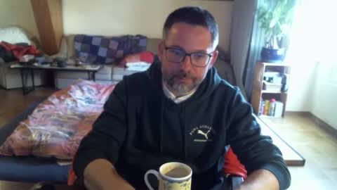 supersquirrel81 online show from March 28, 6:57 am