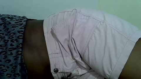 supersweet_pie online show from December 16, 1:27 pm