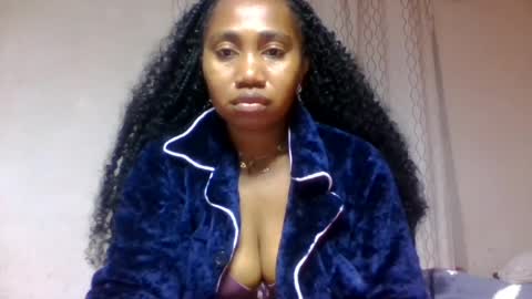 Snapshot of surbelle chatting on June 27, 5:40 pm surbelle online show from June 27, 5:40 pm
