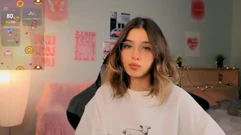 Sara online show from April 19, 6:10 pm