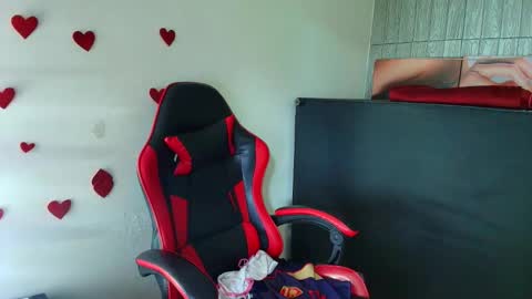 susan online show from March 8, 2:04 am