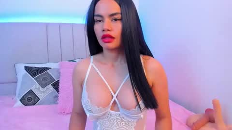 susan simpson online show from February 1, 7:01 pm