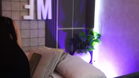 Snapshot of susan_wall chatting on March 4, 1:06 pm susan_wall online show from March 4, 1:06 pm