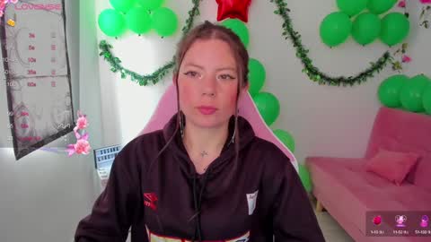 Snapshot of susana_garciaa chatting on December 12, 6:42 pm  Susana   ig susanna garcia23 online show from December 12, 6:42 pm