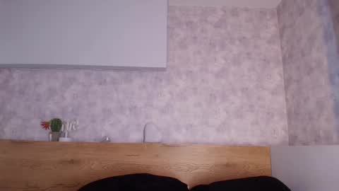Snapshot of susana_huston chatting on October 9, 6:06 pm susana_huston online show from October 9, 6:06 pm