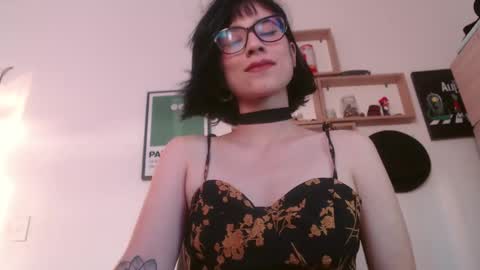 susana_w online show from October 4, 10:30 pm