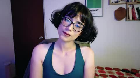 Snapshot of susana_w chatting on April 21, 11:29 pm susana_w online show from April 21, 11:29 pm