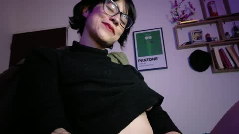 Snapshot of susana_w chatting on May 19, 1:56 am susana_w online show from May 19, 1:56 am
