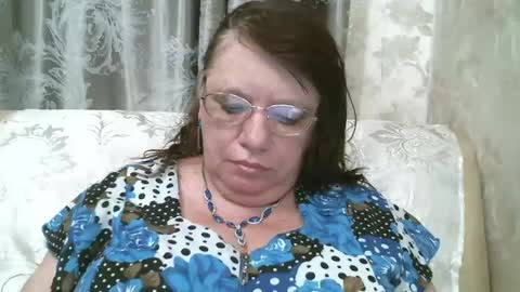 Snapshot of susanaahsun chatting on July 7, 11:25 am SusanaAhSun online show from July 7, 11:25 am