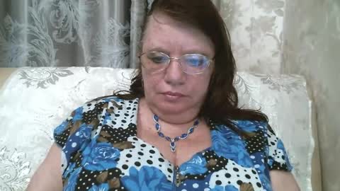 Snapshot of susanaahsun chatting on July 16, 11:38 am SusanaAhSun online show from July 16, 11:38 am