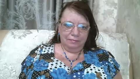 Snapshot of susanaahsun chatting on July 17, 11:28 am SusanaAhSun online show from July 17, 11:28 am