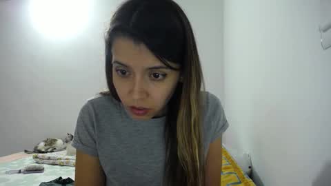Snapshot of susanaduncann chatting on October 23, 1:16 am Susana online show from October 23, 1:16 am