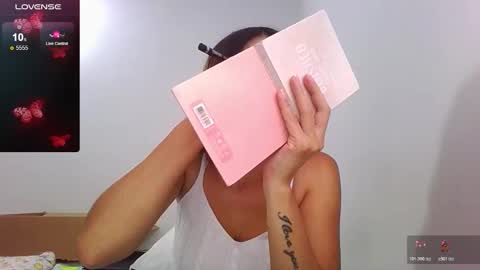 Susana online show from February 21, 9:27 pm