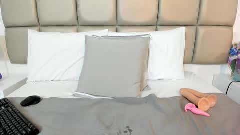 Snapshot of susanthomass chatting on October 7, 7:22 pm susanthomass online show from October 7, 7:22 pm