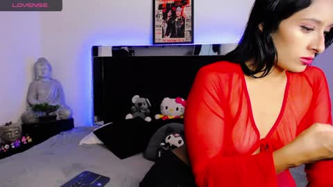 Snapshot of susanyrosa chatting on June 7, 2:37 am Susanyrosa online show from June 7, 2:37 am